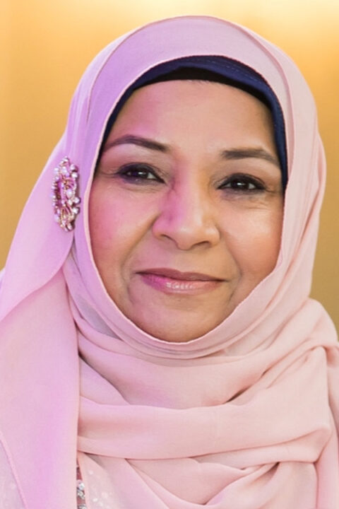 Dr. Mussarat